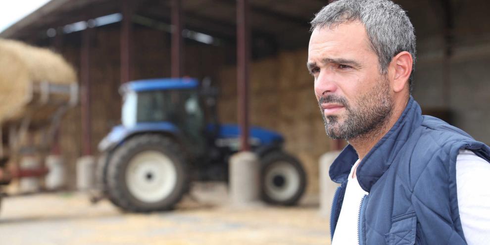 In einer Umfrage möchte agri Experts wissen, wie die Arbeitsbelastung unter Landwirten ist.