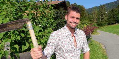 Milchbauer Peter aus Tirol: Der 33-Jährige geht bei „Bauer sucht Frau international“ sehr direkt auf seine Auserwählten zu.