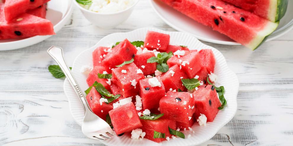 Erfrischung pur: Wassermelone trifft auf Feta und Minze.