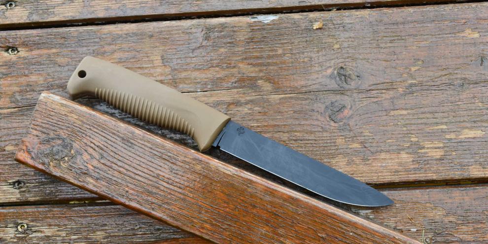 Peltonen Knives aus Finnland verfügt über drei Modelle: Wir haben nun das M95 gestestet.