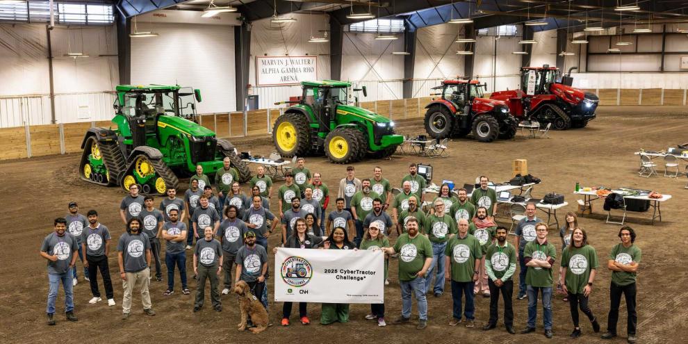 Während der Cyber Tractor Challenge versuchen Studenten in die BUS- und Datensystem von Traktoren einzudringen. Ziel ist es, Sicherheitslücken zu schließen und Nachwuchskräfte zu rekrutieren.