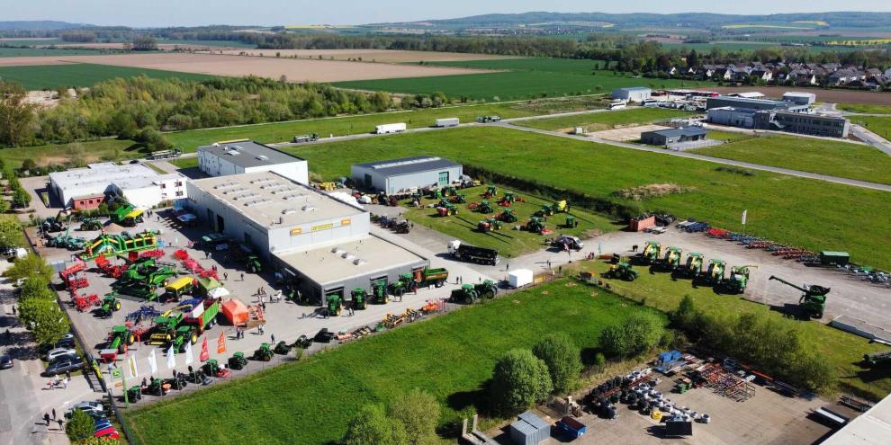 Die Standorte von LVB-Steinbrink wie hier in Gronau in der Nähe von Hildesheim bekommen einen neuen Markenauftritt.