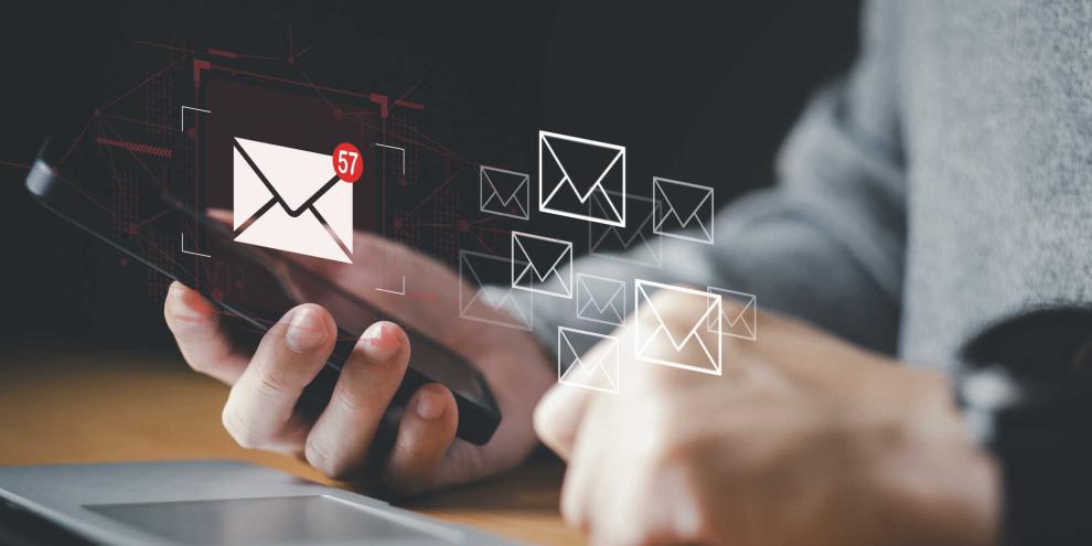 Über 300 Mrd. E-Mails werden weltweit pro Tag versendet. Die meisten sind beim Adressaten unerwünscht.