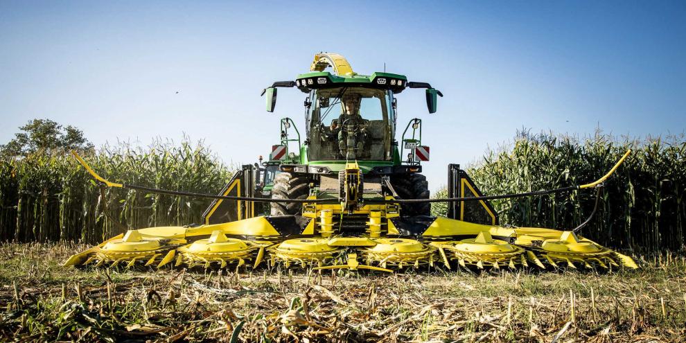 Neues Maisgebiss von John Deere: Kemper 400 Pro