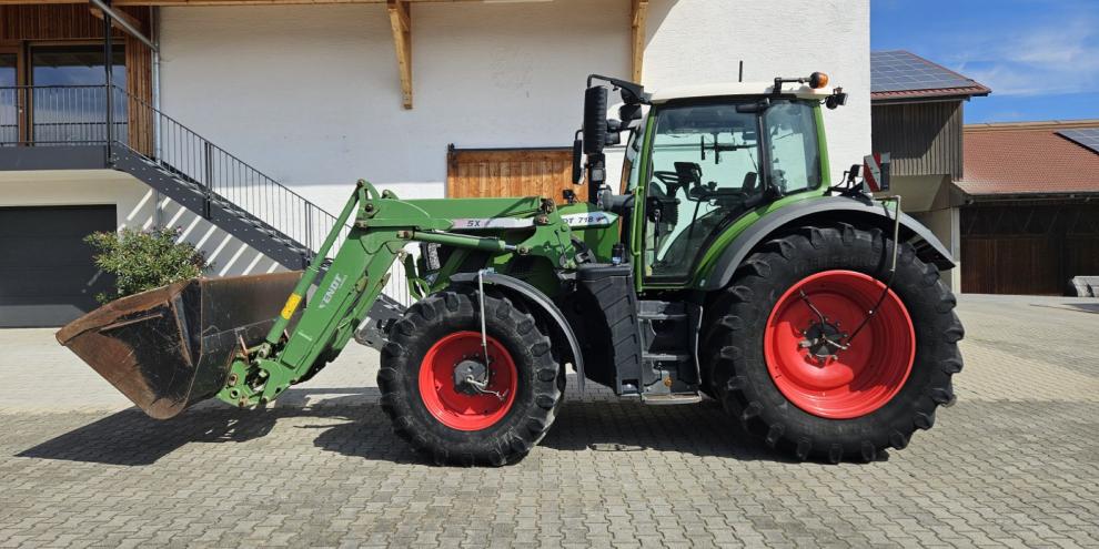 Fendt 718 Vario Profiplus