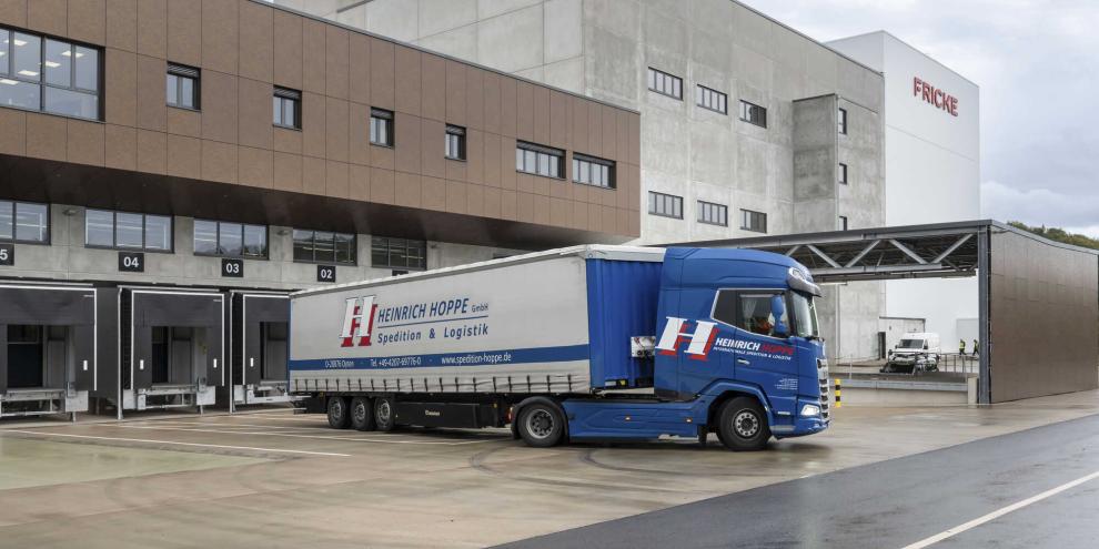 In den ersten Wochen sollen in Tholey rund 1.100 Paletten angeliefert werden, etwa 90 Paletten pro Tag finden so den Weg in das neue Ersatzteilzentrallager.