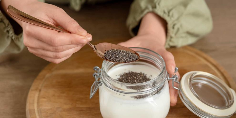 Chiasamen sind etwa im Joghurt eine beliebte Ergänzung. Jetzt ist ein wichtiges Unternehmen für den Vertrieb insolvent.