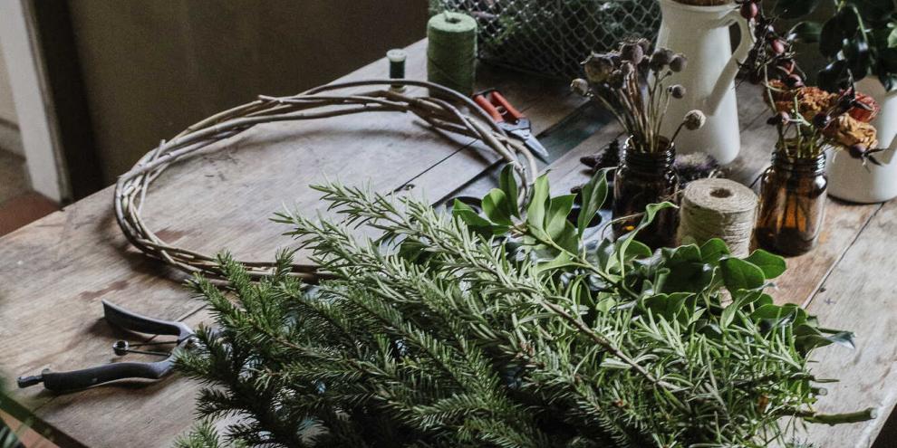 Alle Zutaten liegen ausgebreitet auf dem Tisch: Jetzt kann’s losgehen!