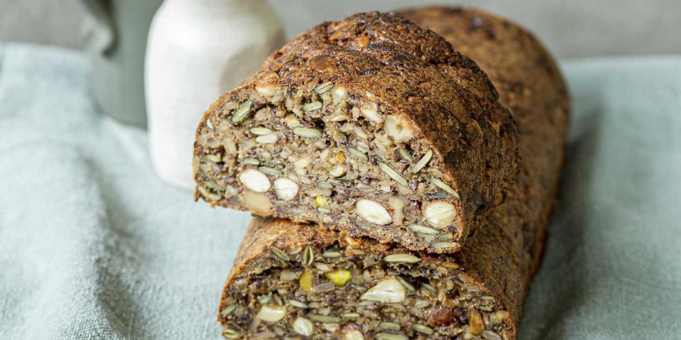 Herzhaft, kernig, lange saftig: Amaranth-Nuss-Brot