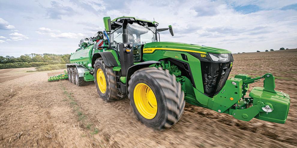 Kommt 2026 ein neuer John Deere 8R mit über 500 PS? Bisher ist der 8R 410 das stärkste Modell.