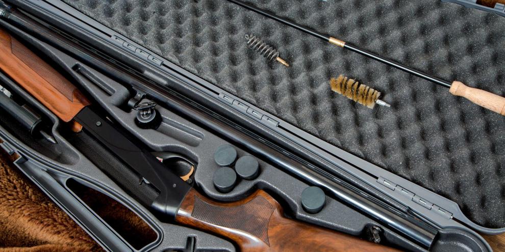 Koffer zu, Etikett drauf und ab zur Post? Warum Sie das nicht machen sollten, erklärt Ihnen unser Rechtsexperte.