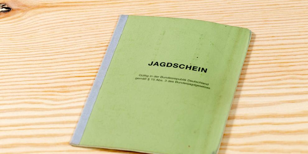 Ohne den Jagdschein kann in Deutschland kein Jäger waidwerken.