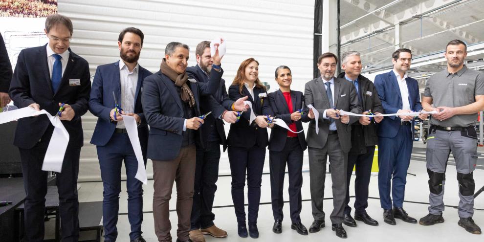 Die Einweihung der Montagelinien erfolgte im Beisein hochrangiger Vertreter aus dem Claas Management, der Politik sowie der Belegschaft des Standortes Metz-Woippy.