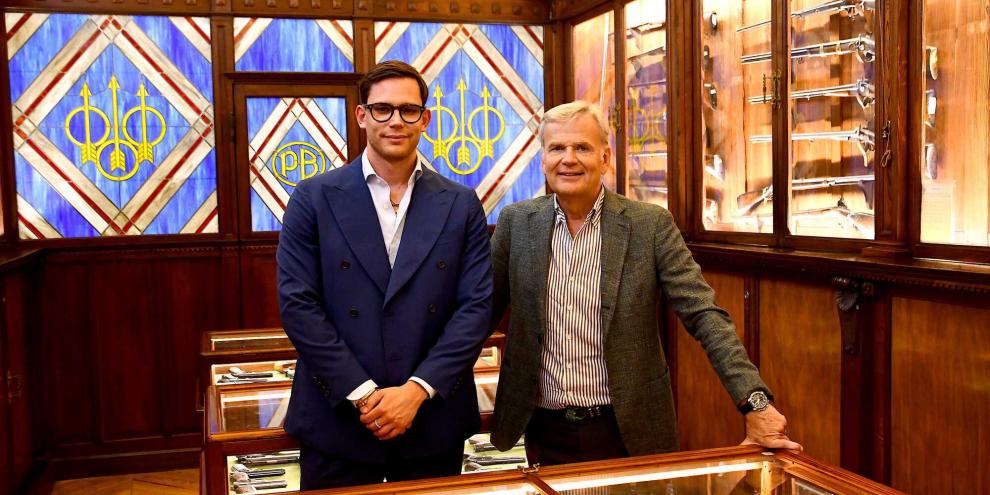 Die 15. und 16. Generation von Beretta: Dr. Franco GUssalli-Beretta (r.) mit seinem Sohn Carlo.