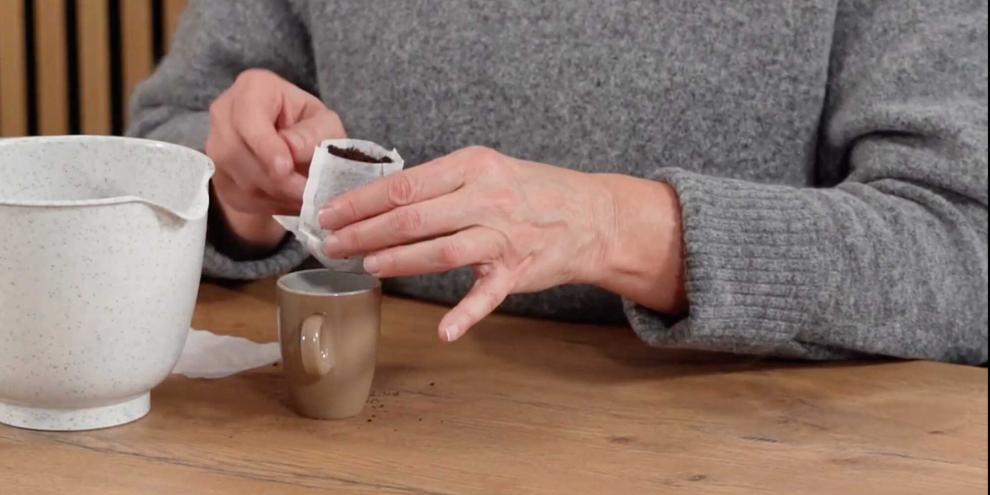 Anzuchttöpfe aus Teefiltern