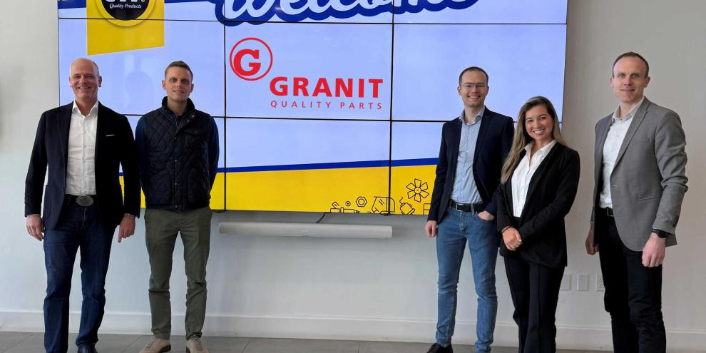 V.li.n.re.: Boris Schöpplein (Vorstand Granit Parts), Philipp Fricke (Divisionsleiter Baumaschinen Granit Parts), Benjamin Gerhardt (Leiter Produktmanagement Baumaschinen Granit Parts), Melissa Uribe-Gil (Executive Vice President Costex), Timm Müller (Export Manager Granit Parts).