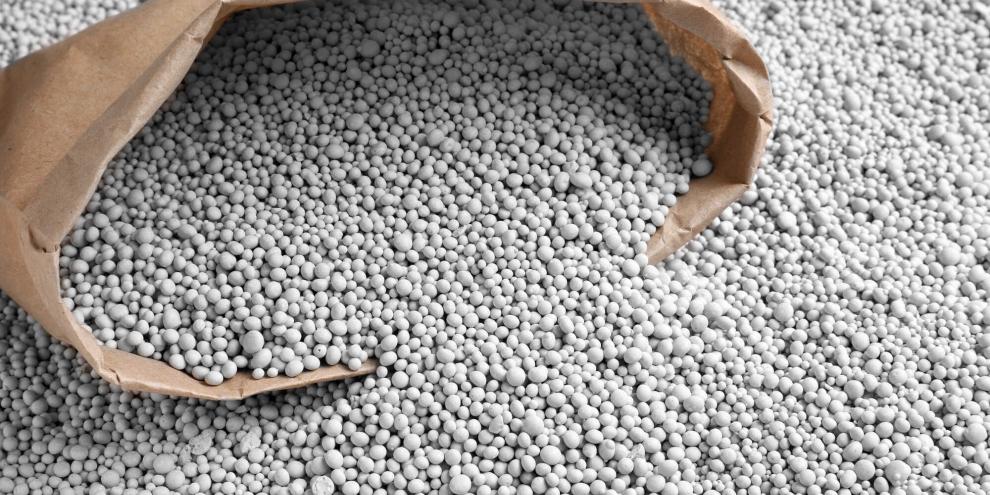 Dünger-AdobeStock_270692760