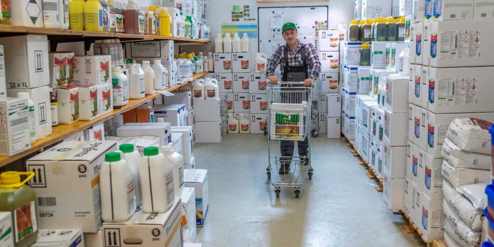 Einkauf von Pflanzenschutzmitteln: Bei Widerrufen gelten eigene Abverkaufs- und Aufbrauchfristen.