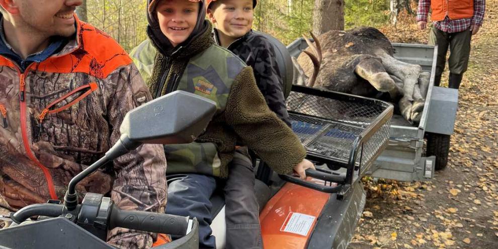 Regelmäßig geht Niklas Lundqvist mit seiner Familie jagen.