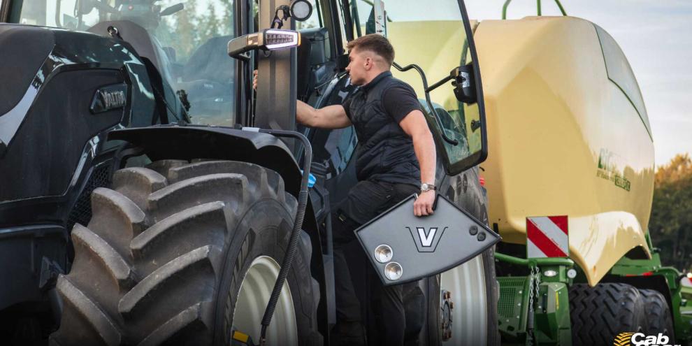 Viele moderne Trakoren sind hochwertig ausgestattet. Ein kleines Unternehmen aus Dänemarke bietet eine Ausstattung, die es von keinem Traktorenhersteller gibt.