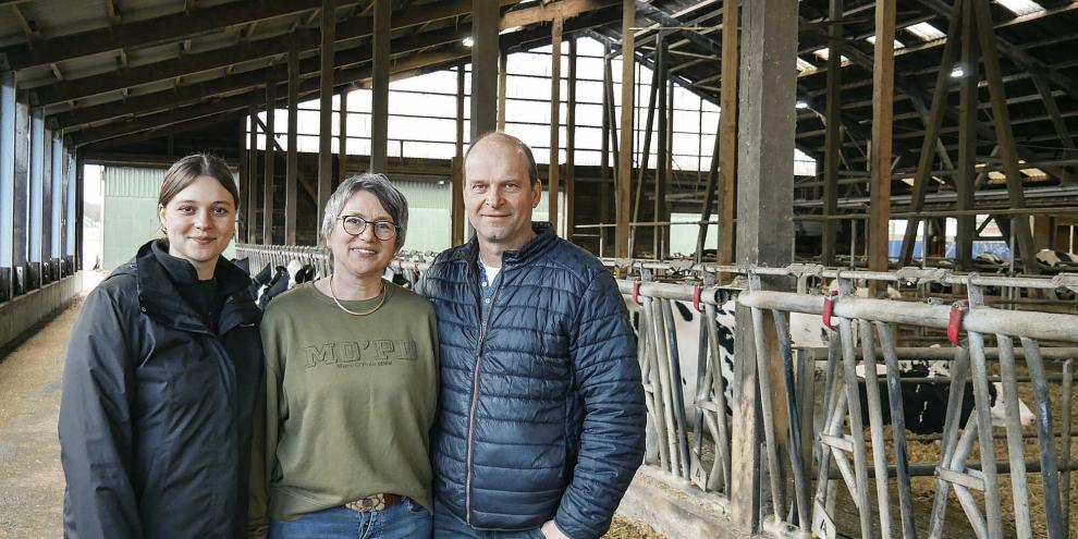 Alke und Cord Spannhake bewirtschaften den Familienbetrieb mittlerweile gemeinsam mit ihrer Tochter Merle.