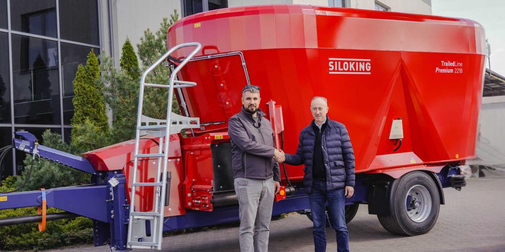 Tomasz Przybył (li., Siloking Sales Manager) und Wojciech Dzięgielewski (Managing Director of Agrotechnik sp. z o.o.).