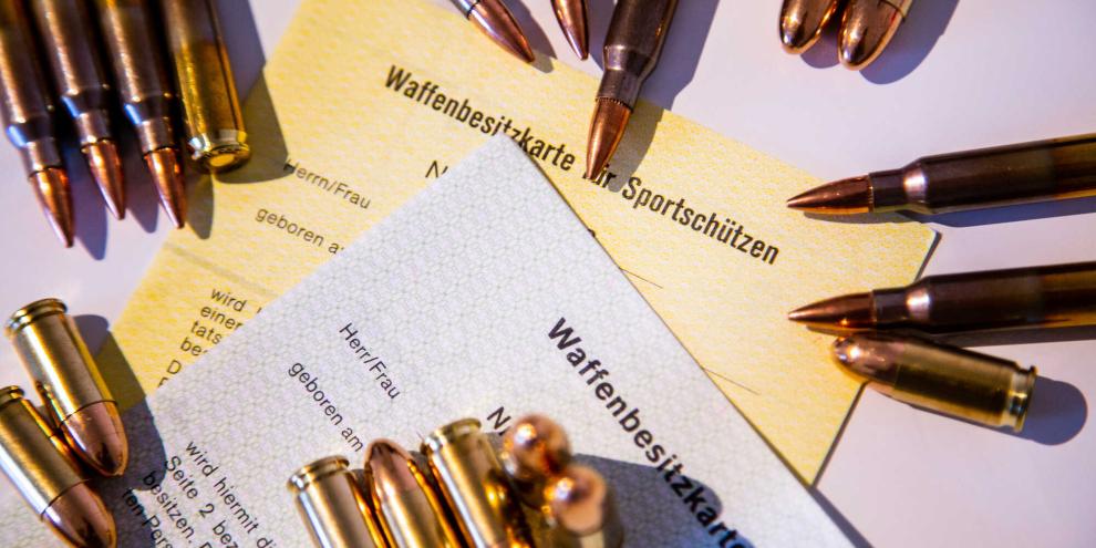 AfD-Mitglieder und Unterstützer müssen sich in Sachsen sorgen um ihre WBK machen (Symbolbild).
