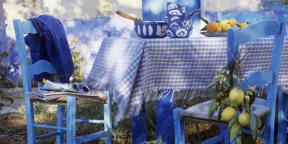 Kühles Blau, erfrischende Zitronen: So geht Sommer!
