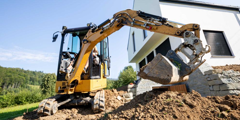 Gartenhaus-bauen-AdobeStock_463997236