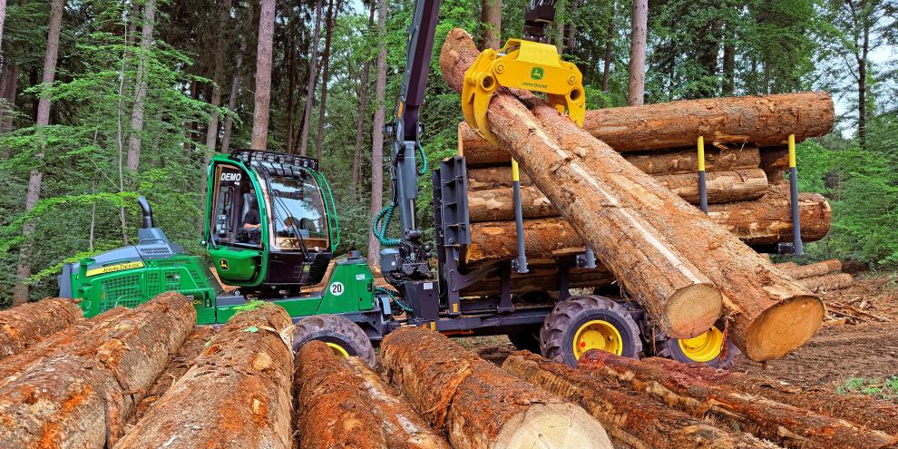 Der erste Einsatz des Forwarders John Deere 1610G in Deutschland