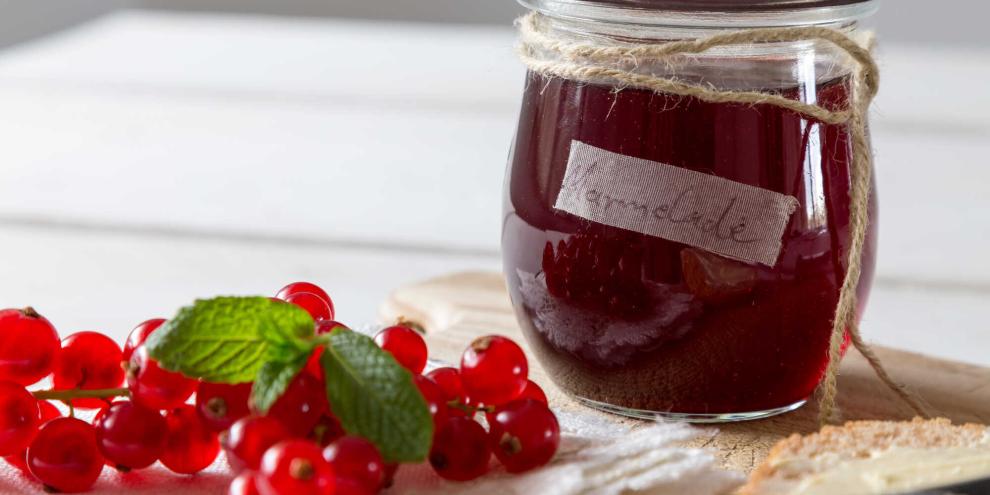 Einst Marmelade. Und dann Konfitüre. Und jetzt darf fruchtiger Aufstrich beide Namen tragen.