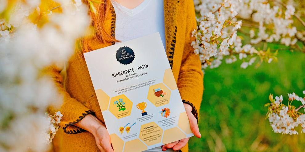 In den ersten Jahren der Nebenerwerbsimkerei konzentrierte sich unser Autor auf Bienenpatenschaften mit interessierten Unternehmen und sozialen Einrichtungen.