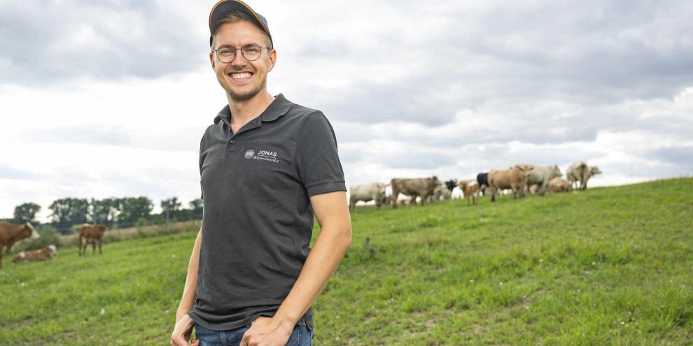 Jonas Karl Klänhammer bewarb sich um den Titel „Landwirt des Jahres“.