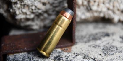 Das Kaliber .44-40 Winchester kennt man auch unter den Bezeichnungen .44 WCF und .44 Winchester.