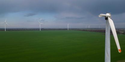 Eine kaputte Windkraftanlage