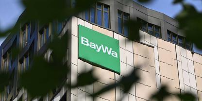 Das Baywa-Logo an einem Gebäude