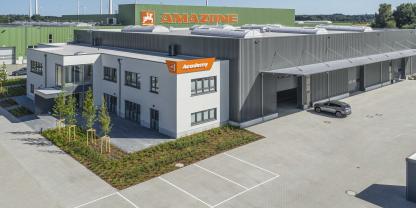 In Altmoorhausen (Landkreis Oldenburg) wurde ein neuer Standort der Amazone Academy eröffnet.