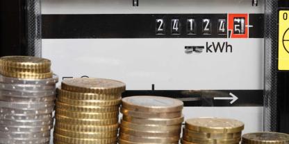 Strom-Stromkosten-AdobeStock_23886291