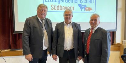 Zur Lage in Landshut informierten (v. l.) der Vorsitzende Erwin Hochecker, Friedhelm Dickow, Aufsichtsratsvorsitzender, und Willi Wittmann, stellvertretender Vorsitzender, die EG-Vertreter.
