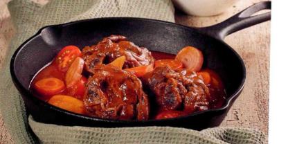 Saftig und unglaublich zart: Osso Buco aus der Wildschwein-Stelze.