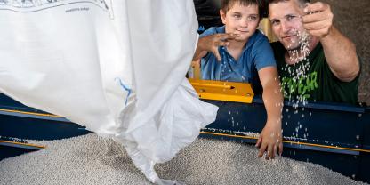 Bauer sucht Blau – und findet Qualität