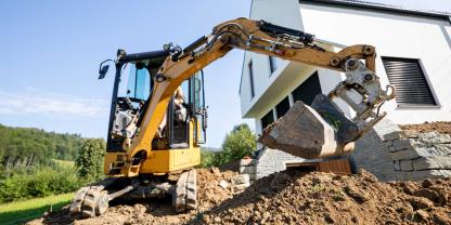 Gartenarbeiten-AdobeStock_463997236