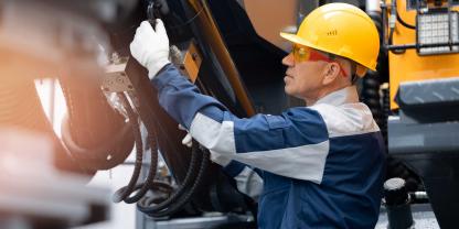 Werkhalle-AdobeStock_871127290