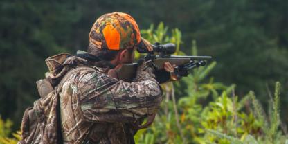 Die Jagdsaison im Kosovo und appellierte an die Jäger, nicht ohne Genehmigung auf die Jagd zu gehen (Symbolbild).