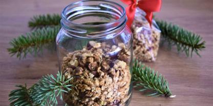 Knuspermüsli sollte nicht auf dem Frühstückstisch fehlen.