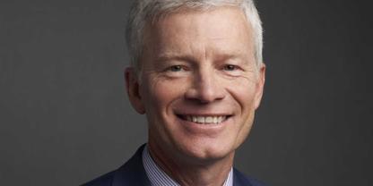 Brian Sikes (Vorstandsvorsitzender und CEO von Cargill) ist nun auch Mitglied im Aufsichtsrat von John Deere.