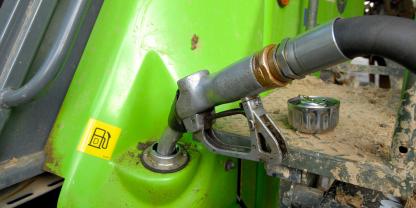 Beim Agrardiesel wird die Steuerentlastung zum Jahresbeginn wieder auf das Niveau von 21,48 ct je Liter angehoben.