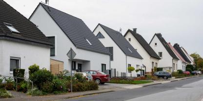 Reihenhäuser-AdobeStock_545212781