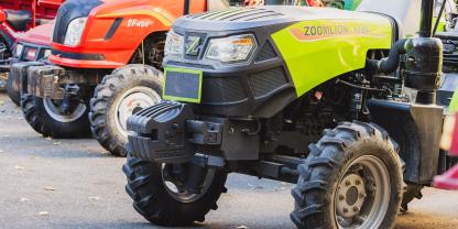 Traktoren diverser Hersteller (Symbolbild):