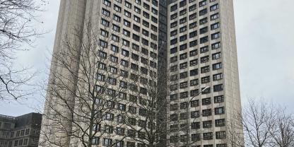 Die grauen Wolken verziehen sich nicht über der BayWa Zentrale. Nun verlässt CEO Dr. Frank Hiller die Konzernspitze.